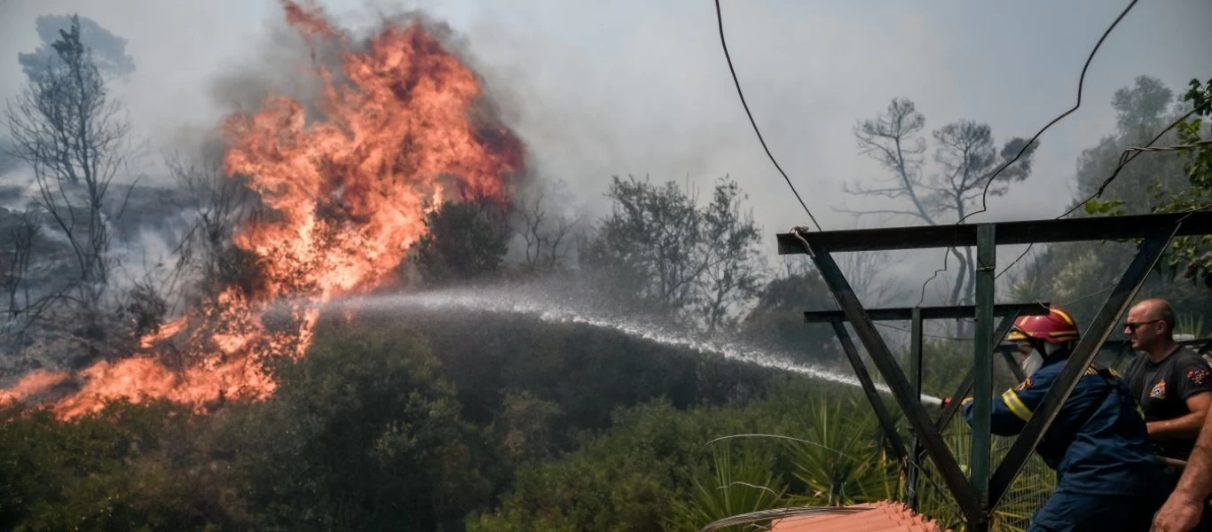 Δήμαρχος Μάνδρας: «Υπάρχουν ενδείξεις ότι η φωτιά στα Βίλια είναι εμπρησμός»